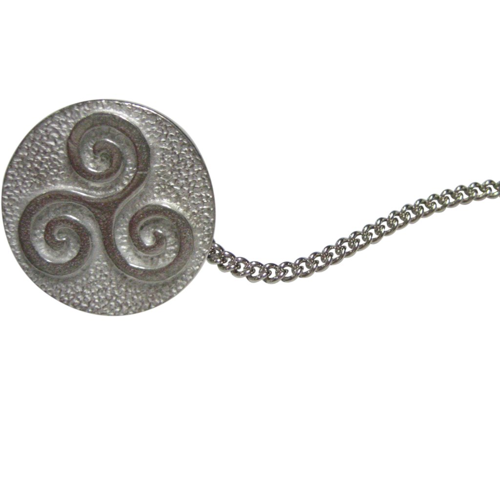 Circular Celtic Triple Tiskelion Spiral Tie Tack Circular Celtic Triple Tiskelion Spiral Tie Tack